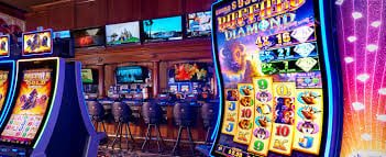 Antarmuka pemain Texas Poker di aplikasi mobile freetogame